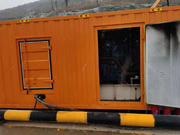 雷州发电机出租 柴油发电机组电压低报警怎么办？
