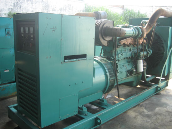 雷州租赁发电机- 发电机碳刷磨损的原因是什么