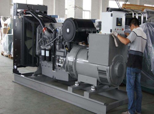 雷州柴油发电机组和储能设备配合使用的案例