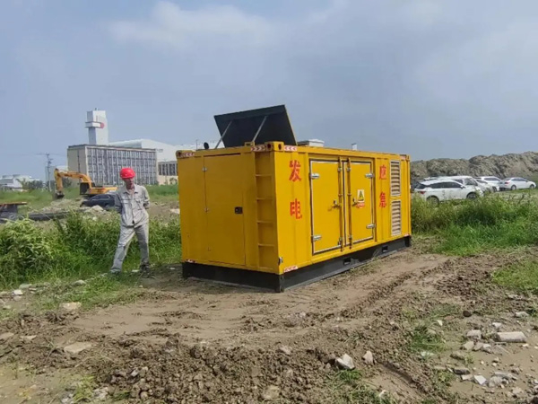 雷州200KW柴油发电机机组每小时的油耗量受哪些因素影响？