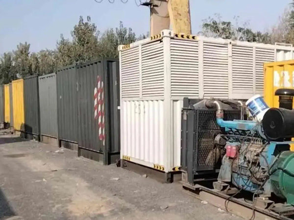 雷州200KW柴油发电机机组每小时油耗是多少？